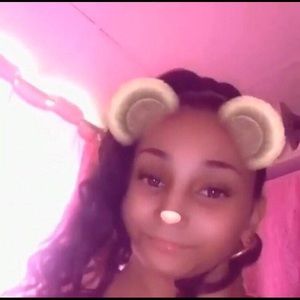 Meet your Posher, Janitza marie